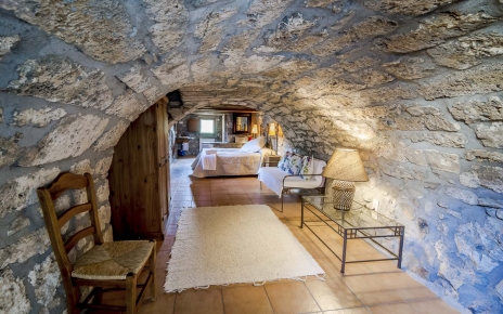 Romantic en suite bedroom